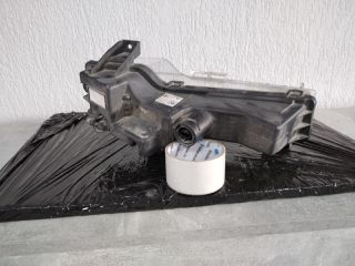 bontott TESLA Model Y Bal Nappali Menetfény