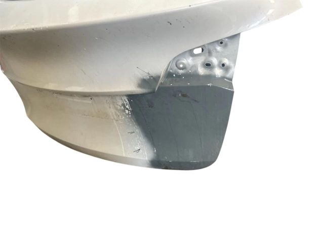 bontott TESLA Model Y Csomagtérajtó (Üres lemez)