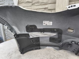 bontott TESLA Model Y Első Lökhárító (Üresen)