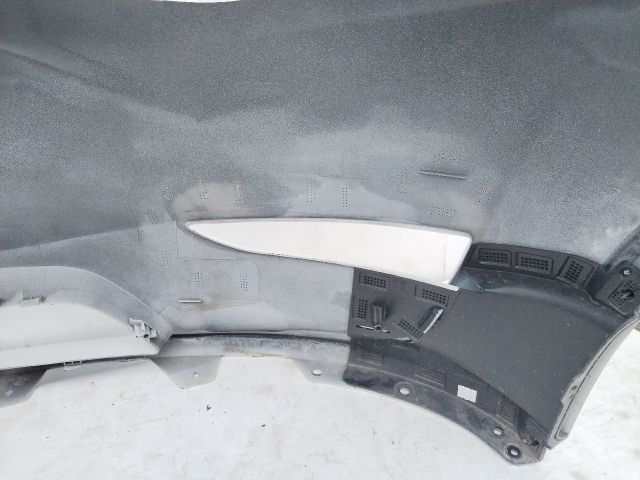 bontott TESLA Model Y Első Lökhárító (Üresen)