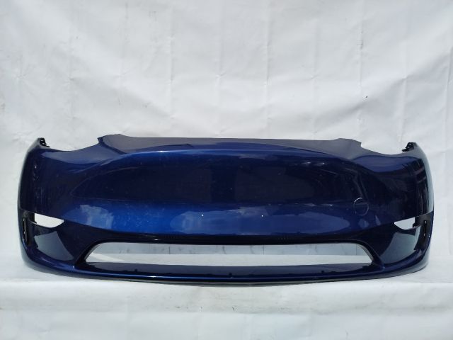 bontott TESLA Model Y Első Lökhárító (Üresen)