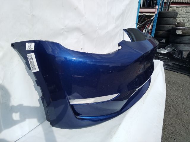 bontott TESLA Model Y Első Lökhárító (Üresen)