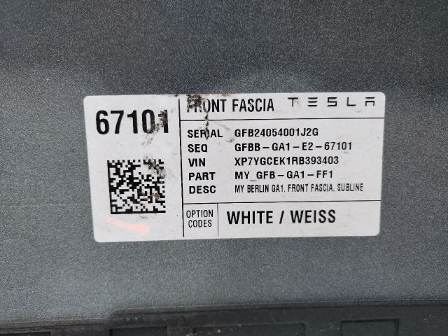 bontott TESLA Model Y Első Lökhárító (Üresen)