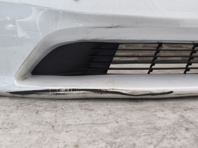 bontott TESLA Model Y Első Lökhárító (Üresen)