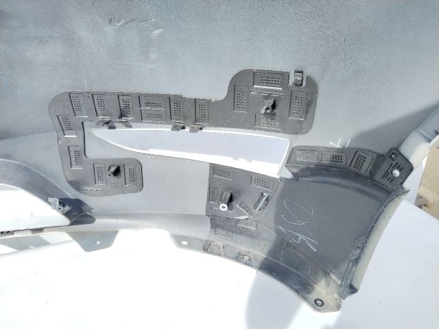 bontott TESLA Model Y Első Lökhárító (Üresen)