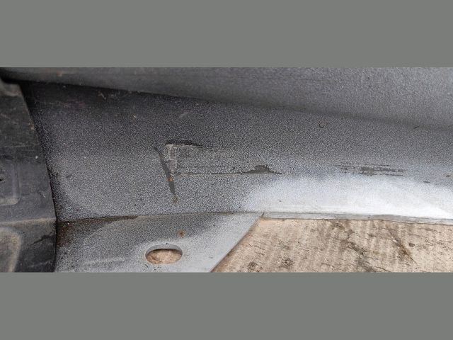 bontott TESLA Model Y Első Lökhárító (Üresen)