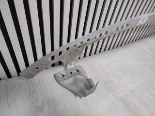 bontott TESLA Model Y Alsó Összekötő