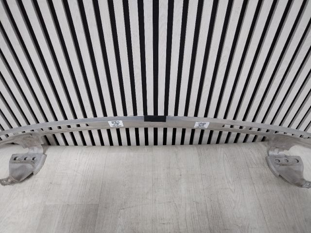 bontott TESLA Model Y Alsó Összekötő