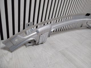 bontott TESLA Model Y Alsó Összekötő