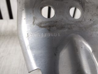 bontott TESLA Model Y Alsó Összekötő