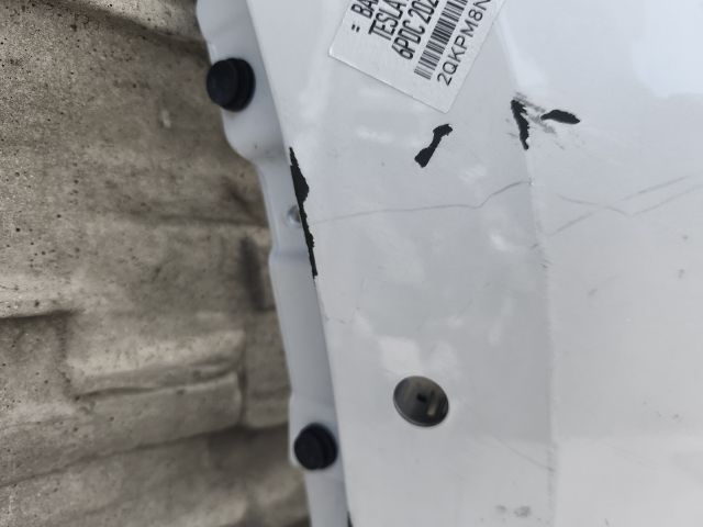 bontott TESLA Model Y Hátsó Lökhárító (Üresen)