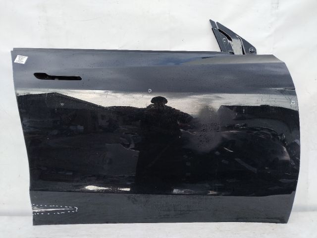 bontott TESLA Model Y Jobb első Ajtó (Üres lemez)