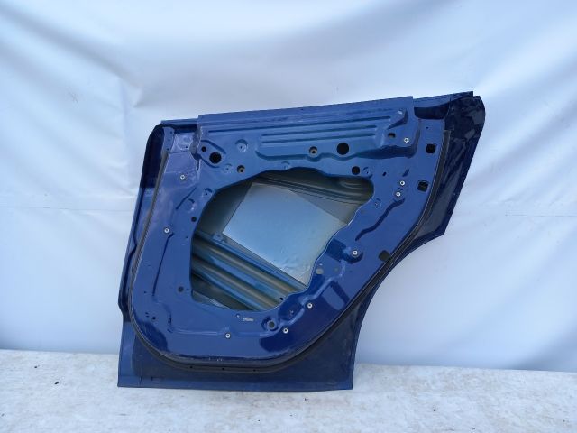 bontott TESLA Model Y Jobb hátsó Ajtó (Üres lemez)