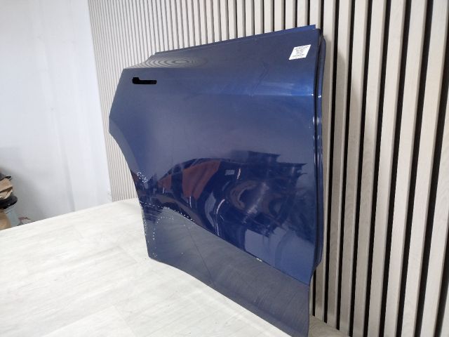 bontott TESLA Model Y Jobb hátsó Ajtó (Üres lemez)