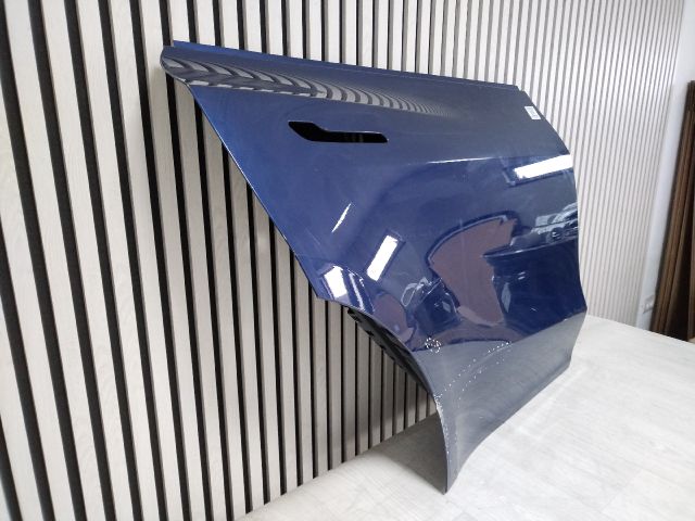 bontott TESLA Model Y Jobb hátsó Ajtó (Üres lemez)