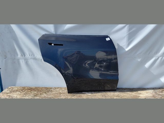 bontott TESLA Model Y Jobb hátsó Ajtó (Üres lemez)