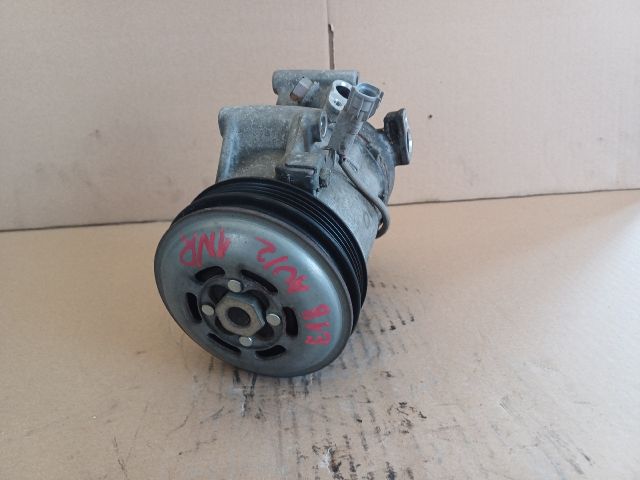 bontott TOYOTA AURIS Klímakompresszor