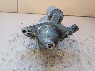 bontott TOYOTA AURIS Önindító