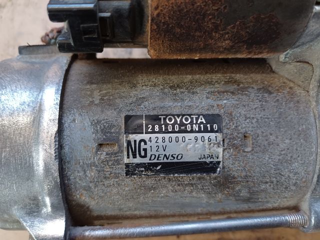 bontott TOYOTA AURIS Önindító