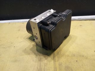 bontott TOYOTA AURIS ABS Kocka