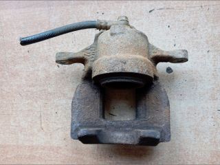 bontott TOYOTA AURIS Bal első Féknyereg Munkahengerrel