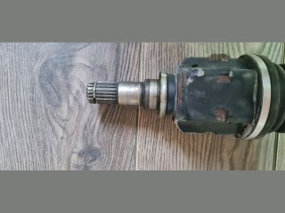 bontott TOYOTA AURIS Bal Féltengely