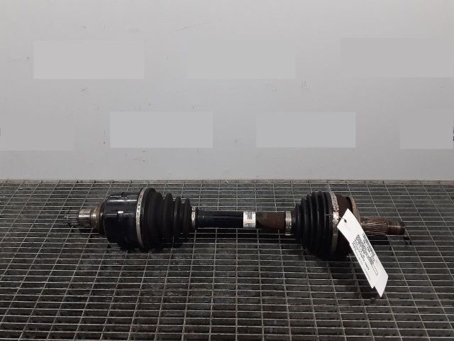 bontott TOYOTA AURIS Bal Féltengely