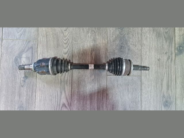 bontott TOYOTA AURIS Bal Féltengely