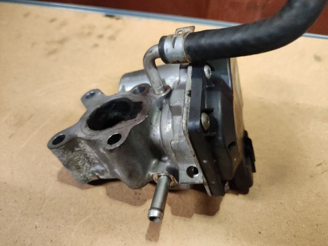 bontott TOYOTA AURIS EGR / AGR Vákum Szelep