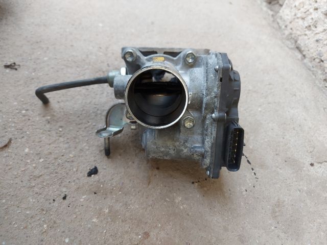 bontott TOYOTA AURIS EGR / AGR Vákum Szelep