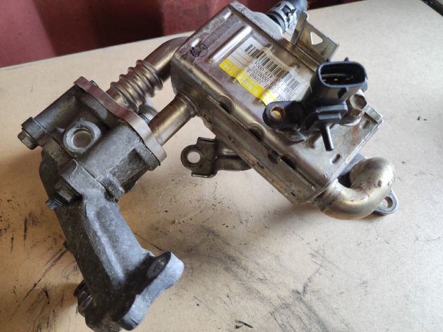 bontott TOYOTA AURIS EGR Hűtő