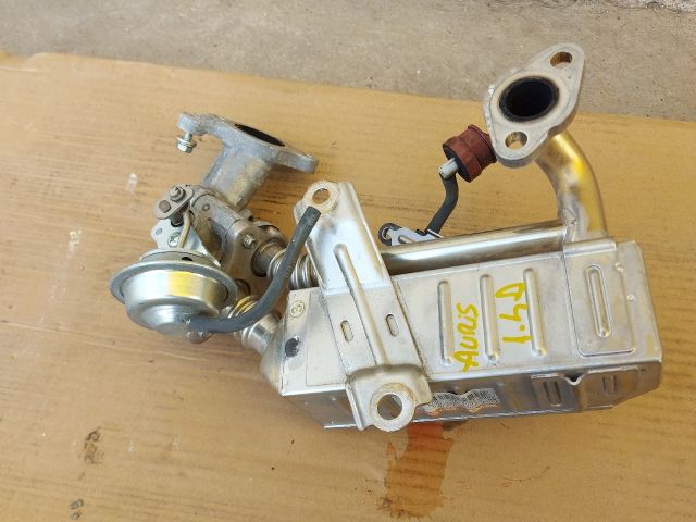 bontott TOYOTA AURIS EGR Hűtő