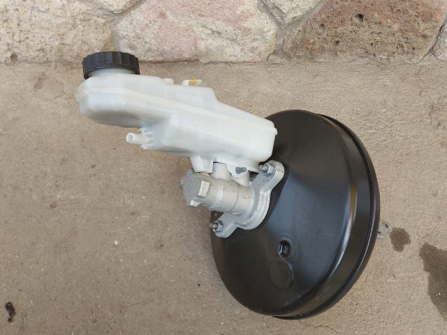 bontott TOYOTA AURIS Fékrásegítő