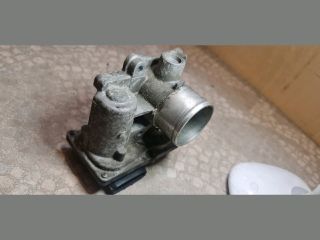 bontott TOYOTA AURIS Fojtószelep (Elektromos)