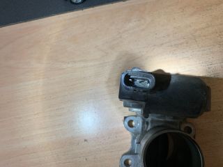 bontott TOYOTA AURIS Fojtószelep (Elektromos)