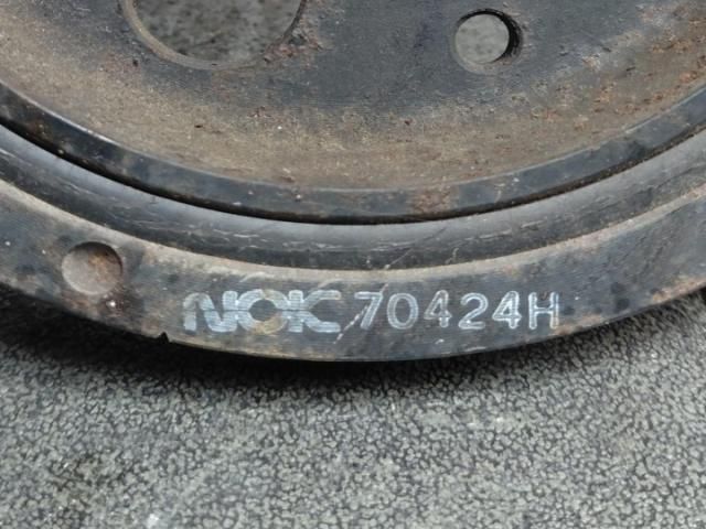 bontott TOYOTA AURIS Főtengely Szíjtárcsa