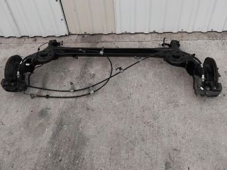 bontott TOYOTA AURIS Hátsó Híd (Tárcsafékes)