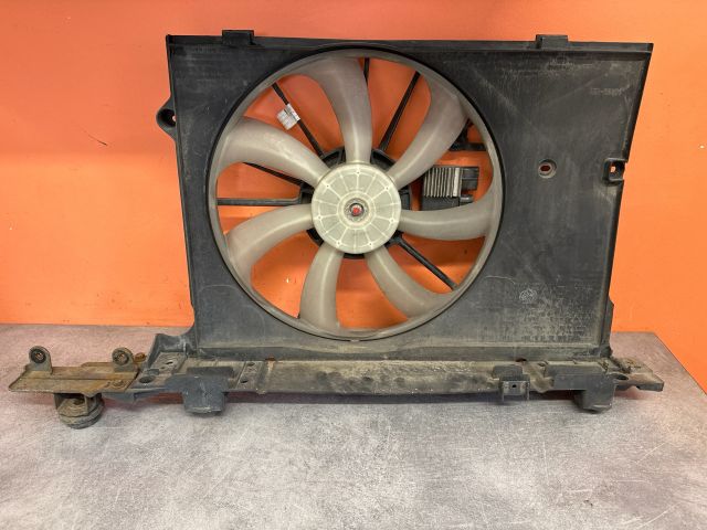 bontott TOYOTA AURIS Hűtőventilátor