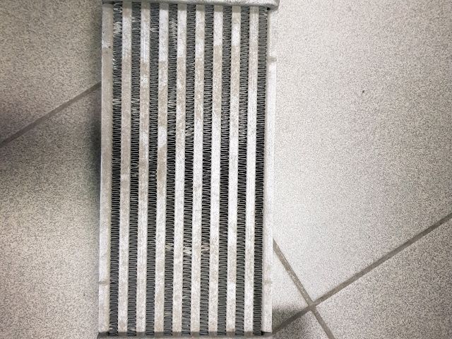 bontott TOYOTA AURIS Intercooler