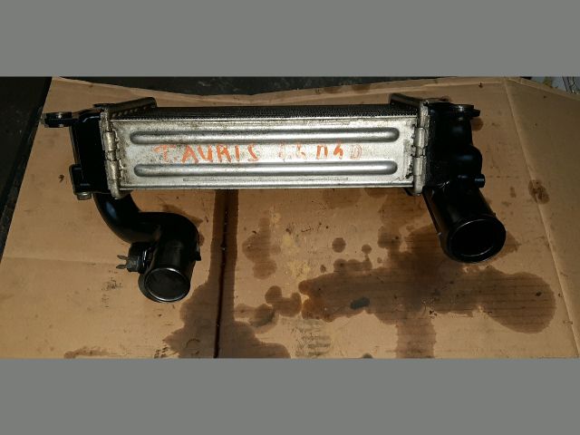bontott TOYOTA AURIS Intercooler