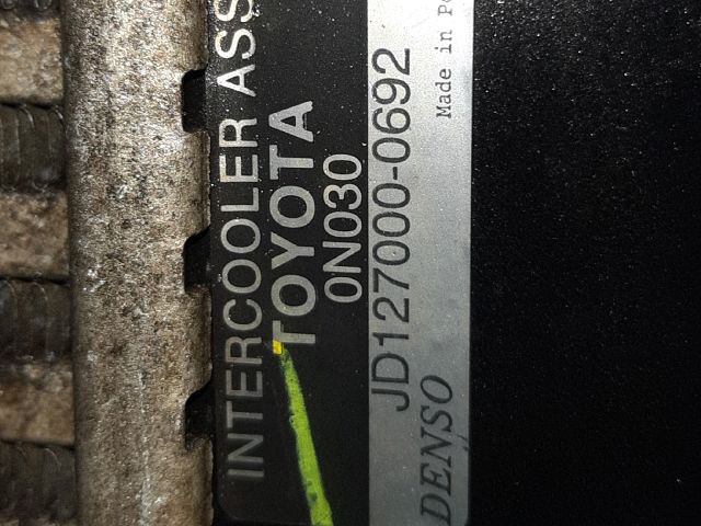 bontott TOYOTA AURIS Intercooler