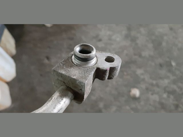 bontott TOYOTA AURIS Klíma Cső