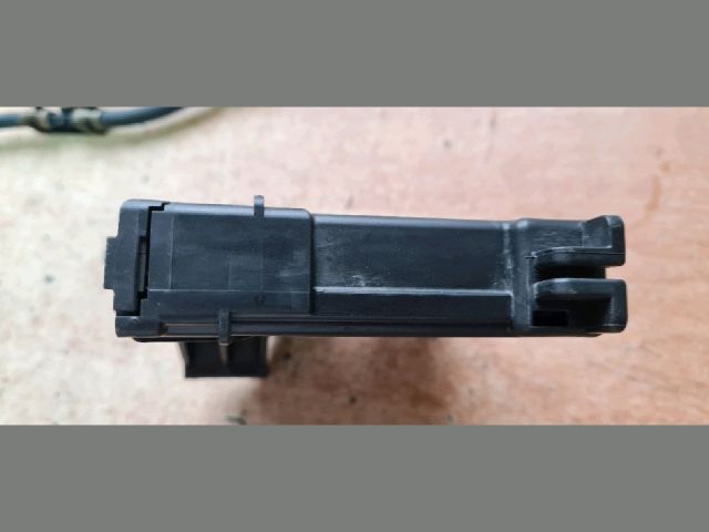 bontott TOYOTA AURIS Klíma Relé