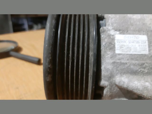 bontott TOYOTA AURIS Klímakompresszor