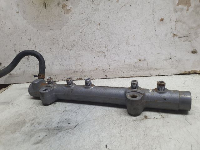 bontott TOYOTA AURIS Közösnyomócső