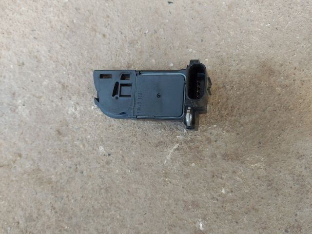 bontott TOYOTA AURIS Légtömegmérő