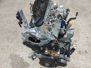 bontott TOYOTA AURIS Motor (Fűzött blokk hengerfejjel)