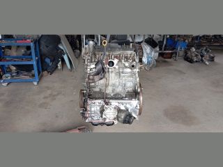 bontott TOYOTA AURIS Motor (Fűzött blokk hengerfejjel)