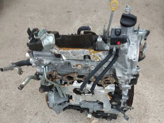 bontott TOYOTA AURIS Motor (Fűzött blokk hengerfejjel)