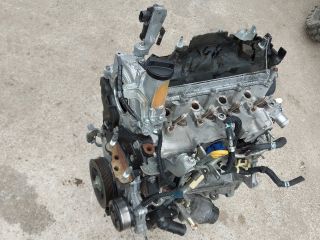 bontott TOYOTA AURIS Motor (Fűzött blokk hengerfejjel)